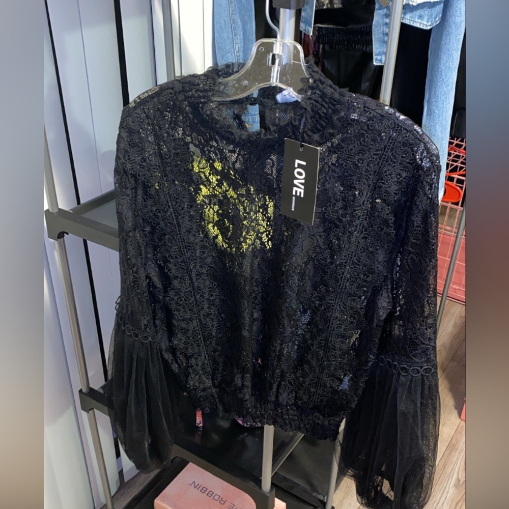 Lace top